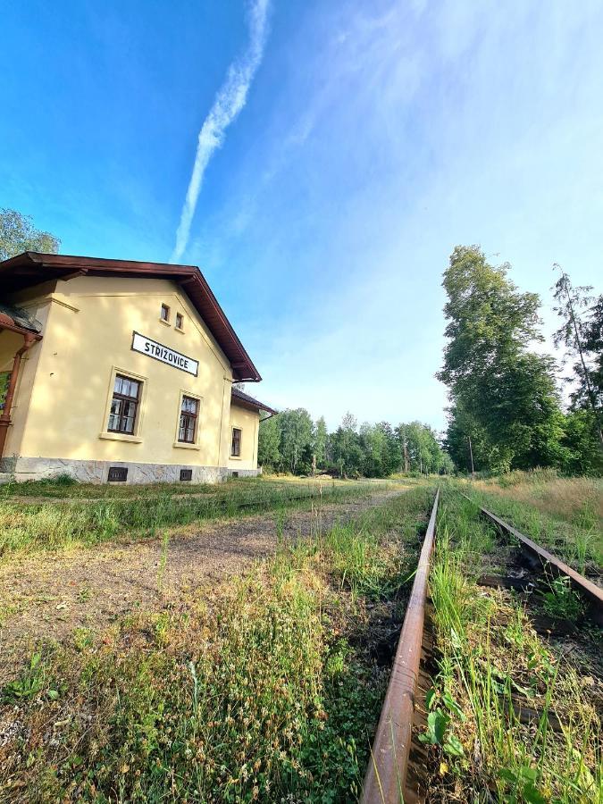 Uzkokolejky - Apartmany Strizovice ภายนอก รูปภาพ
